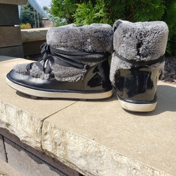 Stuart Weitzman Ariana Snow Boot Gray/Black 4 - Picture 3 of 7